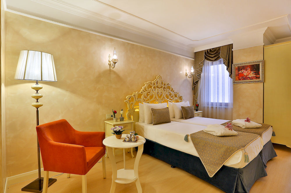 เอดิบี สุลต่าน โฮเต็ล Hotel อิสตันบูล ภายนอก รูปภาพ